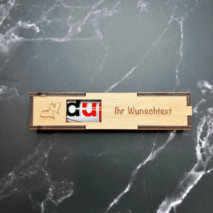 Duplobox aus Holz mit Gravur für Duplo