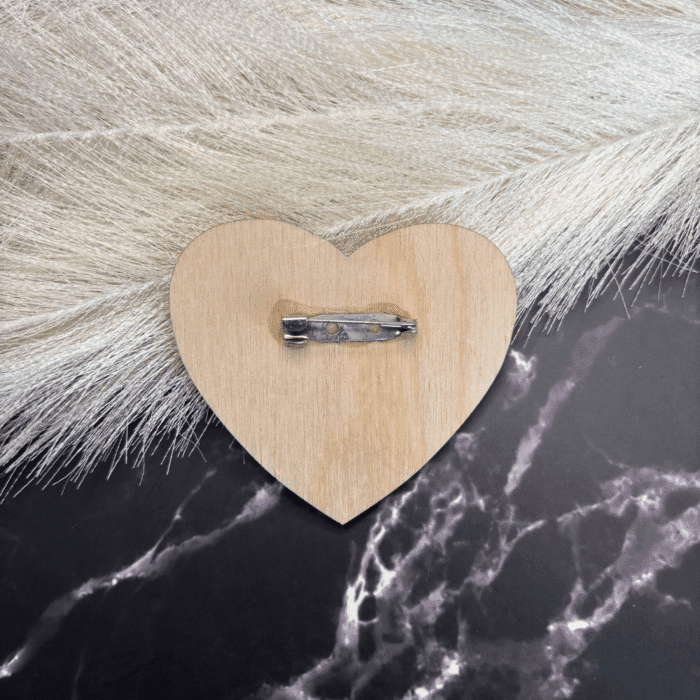 Anstecker in Herzform – Bild 2
