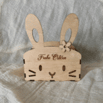 Großes Osterkörbchen aus Holz mit graviertem Namen