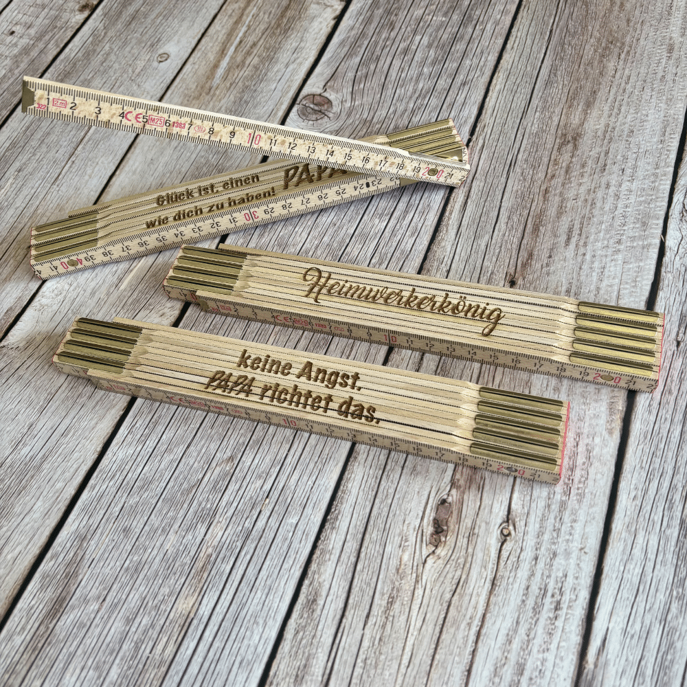 Zollstock mit Lasergravur Spruch Zollstock aus Holz mit graviertem Spruch